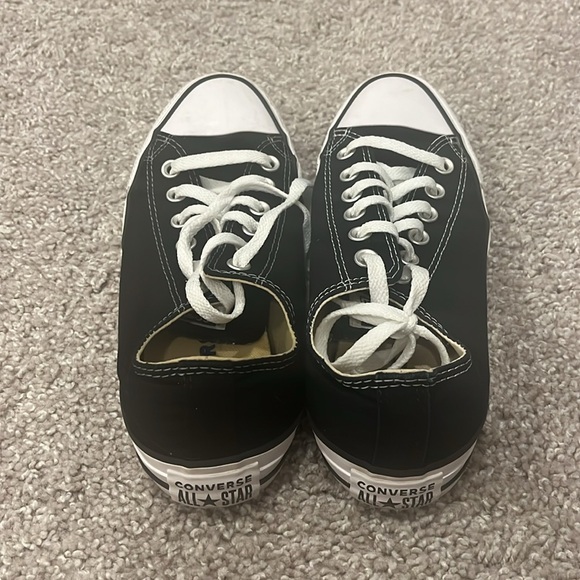 Black converse - Picture 5 of 6